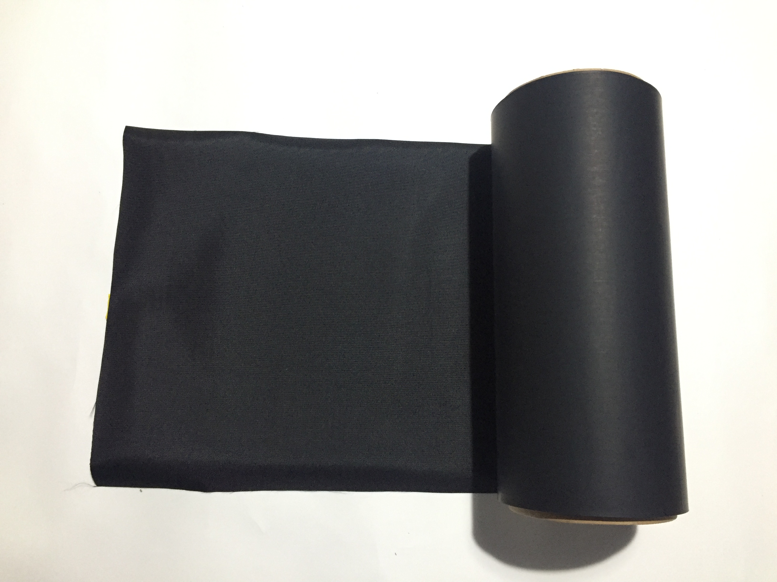Filme condutor de carbono preto composto para ECG